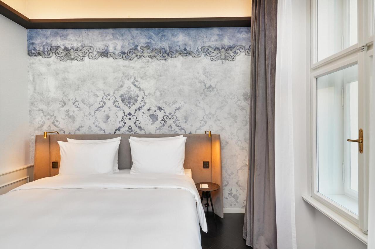 Hyperion Hotel 萨尔茨堡 外观 照片 A room at the hotel